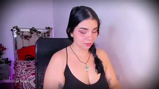 Snapshot of victoriaasaenz_ chatting on 04-10-26, 12:38 victoriaasaenz online show from 04-10-26, 12:38