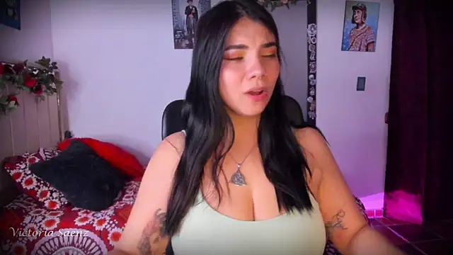 Snapshot of victoriaasaenz_ chatting on 05-29-26, 12:52 victoriaasaenz online show from 05-29-26, 12:52