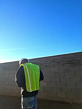 Snapshot of stonerkid578 chatting on 10-17-25, 02:30 stonerkid578 online show from 10-17-25, 02:30