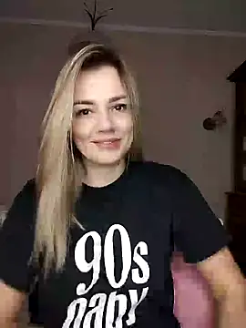 KrissSexi online show from 03-06-25, 05:24