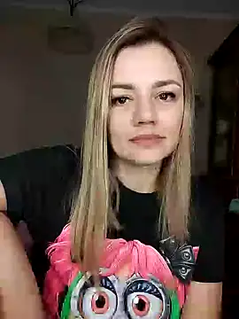 KrissSexi online show from 03-08-25, 04:17