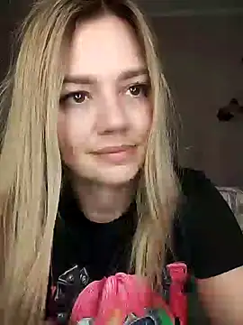 KrissSexi online show from 03-18-25, 12:38