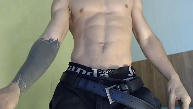 AlbertBernal69 online show from 03-21-25, 09:45