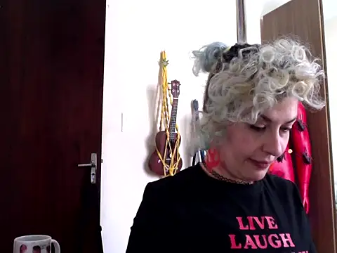MariLouM online show from 07-28-26, 03:21