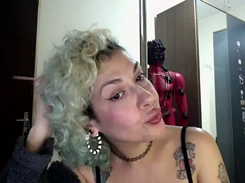 MariLouM online show from 07-31-26, 12:43