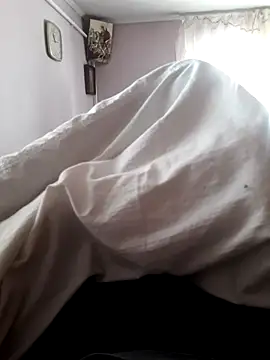 Snapshot of mihaixxx1 chatting on 02-01-26, 08:57 mihaixxx1 online show from 02-01-26, 08:57