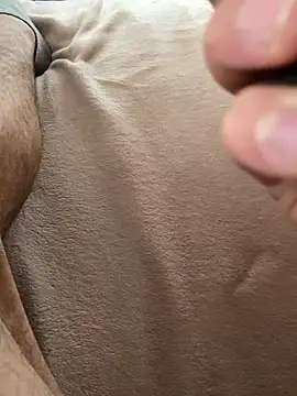 Snapshot of mihaixxx1 chatting on 04-07-26, 09:43 mihaixxx1 online show from 04-07-26, 09:43