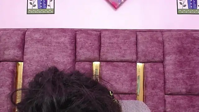 Snapshot of ORIANNA_BODMOD chatting on 02-22-25, 08:50 ORIANNA BODMOD online show from 02-22-25, 08:50