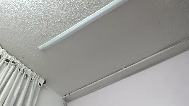 Snapshot of ORIANNA_BODMOD chatting on 02-11-26, 11:10 ORIANNA BODMOD online show from 02-11-26, 11:10