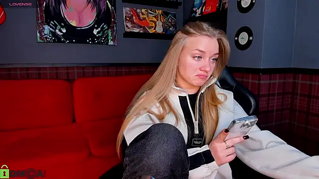 Barbie Lis online show from 02-12-26, 01:11