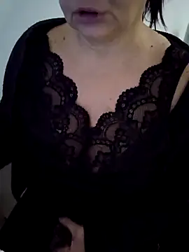 Snapshot of Fleursdes___iles-----29-- chatting on 12-21-24, 08:54 Fleursdes iles-----29-- online show from 12-21-24, 08:54