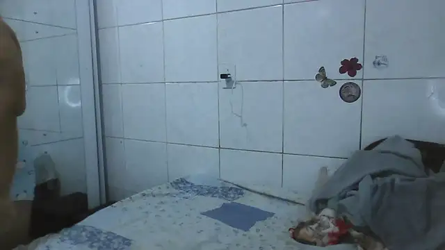 MinaBoss online show from 10-05-25, 01:48