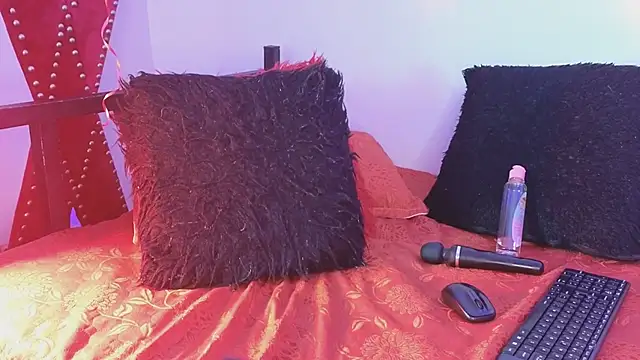 MishaKinki online show from 02-11-25, 10:39