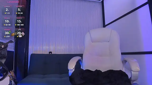 LunaBaker-1 online show from 03-21-26, 08:19