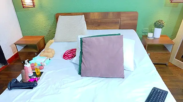 dannaahbrown online show from 02-26-25, 08:00