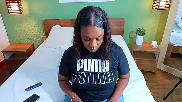 dannaahbrown online show from 10-17-25, 07:49