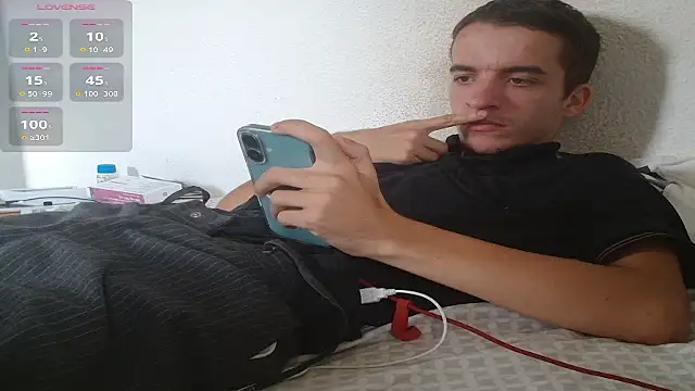 Tombgy07 online show from 09-16-25, 11:00