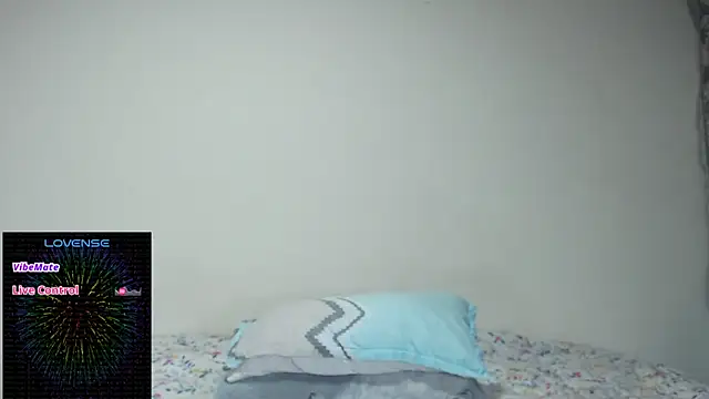 Snapshot of kandy69_xx chatting on 01-25-25, 12:17 kandy69 xx online show from 01-25-25, 12:17