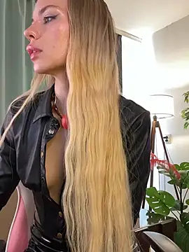 KittyKatyDream online show from 04-19-26, 01:21