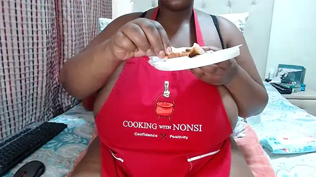 CHOCOLATEDARKBUSTYX online show from 03-11-25, 06:00