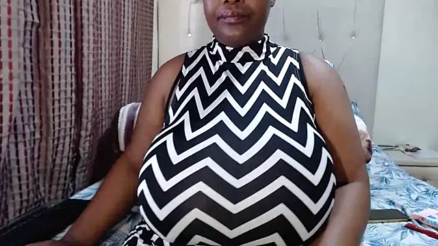 CHOCOLATEDARKBUSTYX online show from 10-07-25, 08:22