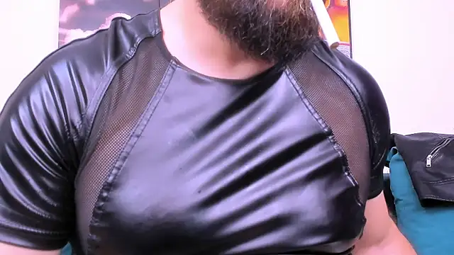 Snapshot of ArmandoSteel4u chatting on 01-22-25, 11:21 ArmandoSteel4u online show from 01-22-25, 11:21