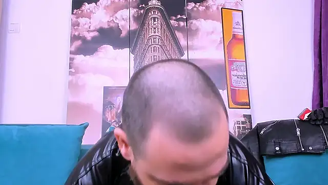 Snapshot of ArmandoSteel4u chatting on 02-13-25, 03:18 ArmandoSteel4u online show from 02-13-25, 03:18