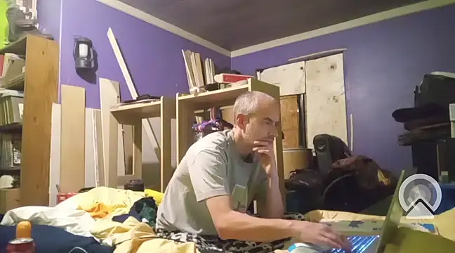 Snapshot of JunkieLiLMethWhore chatting on 03-17-25, 09:55 JunkieLiLMethWhore online show from 03-17-25, 09:55