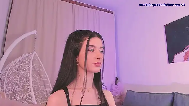 Snapshot of LauraCoy chatting on 05-07-26, 08:58 LauraCoy online show from 05-07-26, 08:58