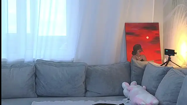 lily  foster online show from 01-21-25, 06:11