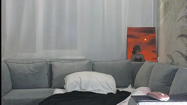 lily  foster online show from 02-15-25, 04:45