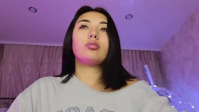 lily  foster online show from 02-17-26, 02:52