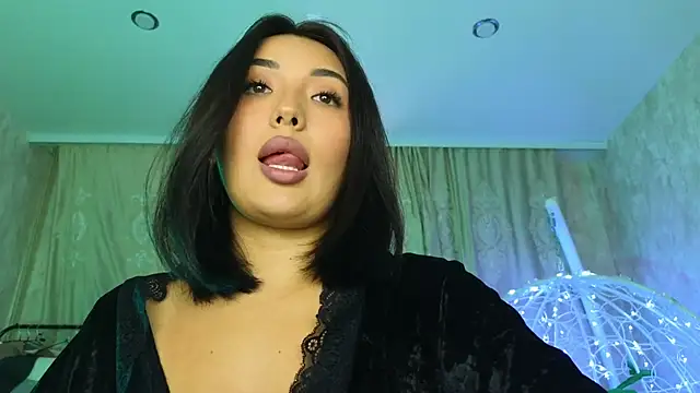 lily  foster online show from 02-19-26, 02:13