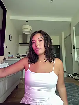 lily  foster online show from 03-22-26, 07:12