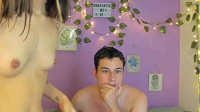 Snapshot of charlottte_queen chatting on 12-14-24, 01:06 charlottte queen online show from 12-14-24, 01:06