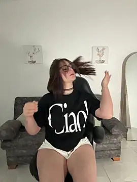 Megan lu2 online show from 11-27-25, 05:31