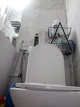 Snapshot of erbod_Johnny chatting on 02-12-26, 01:00 erbod Johnny online show from 02-12-26, 01:00