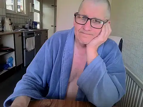 daddyflash online show from 04-08-26, 09:20