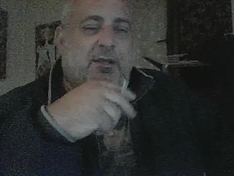Snapshot of Paolino_8316 chatting on 10-25-25, 07:30 Paolino 8316 online show from 10-25-25, 07:30