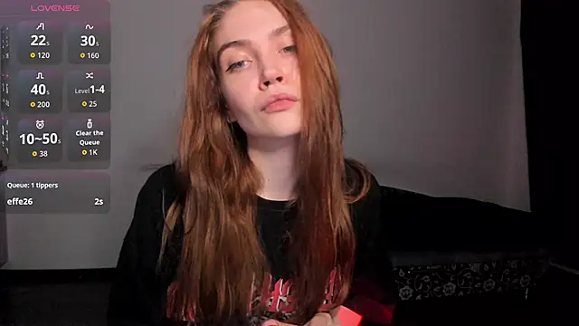 Snapshot of KitsuneRem chatting on 09-16-25, 08:10 KitsuneRem online show from 09-16-25, 08:10