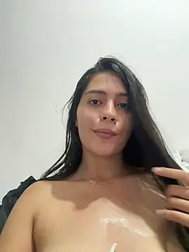 Snapshot of Sophie__Foxxx chatting on 01-17-25, 11:40 Sophie Foxxx online show from 01-17-25, 11:40