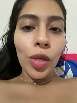 Snapshot of Sophie__Foxxx chatting on 01-18-25, 10:39 Sophie Foxxx online show from 01-18-25, 10:39