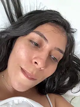 Snapshot of Sophie__Foxxx chatting on 03-03-25, 02:26 Sophie Foxxx online show from 03-03-25, 02:26