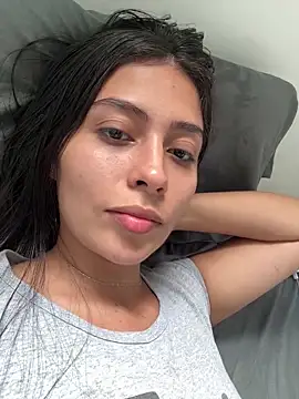 Snapshot of Sophie__Foxxx chatting on 03-03-25, 05:50 Sophie Foxxx online show from 03-03-25, 05:50