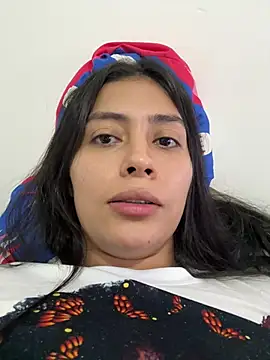 Snapshot of Sophie__Foxxx chatting on 03-16-25, 02:43 Sophie Foxxx online show from 03-16-25, 02:43