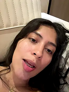 Snapshot of Sophie__Foxxx chatting on 09-09-25, 08:14 Sophie Foxxx online show from 09-09-25, 08:14