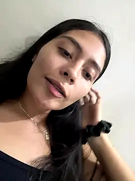 Snapshot of Sophie__Foxxx chatting on 09-28-25, 07:14 Sophie Foxxx online show from 09-28-25, 07:14