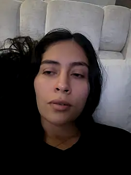 Snapshot of Sophie__Foxxx chatting on 10-15-25, 12:44 Sophie Foxxx online show from 10-15-25, 12:44