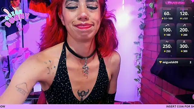 Roxanbunny1 online show from 12-14-24, 07:57