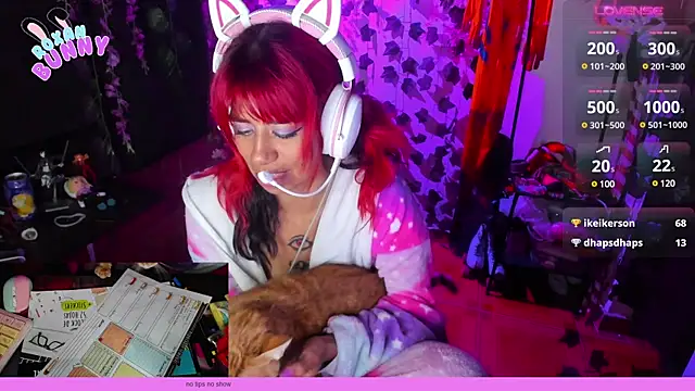 Roxanbunny1 online show from 02-10-25, 07:36